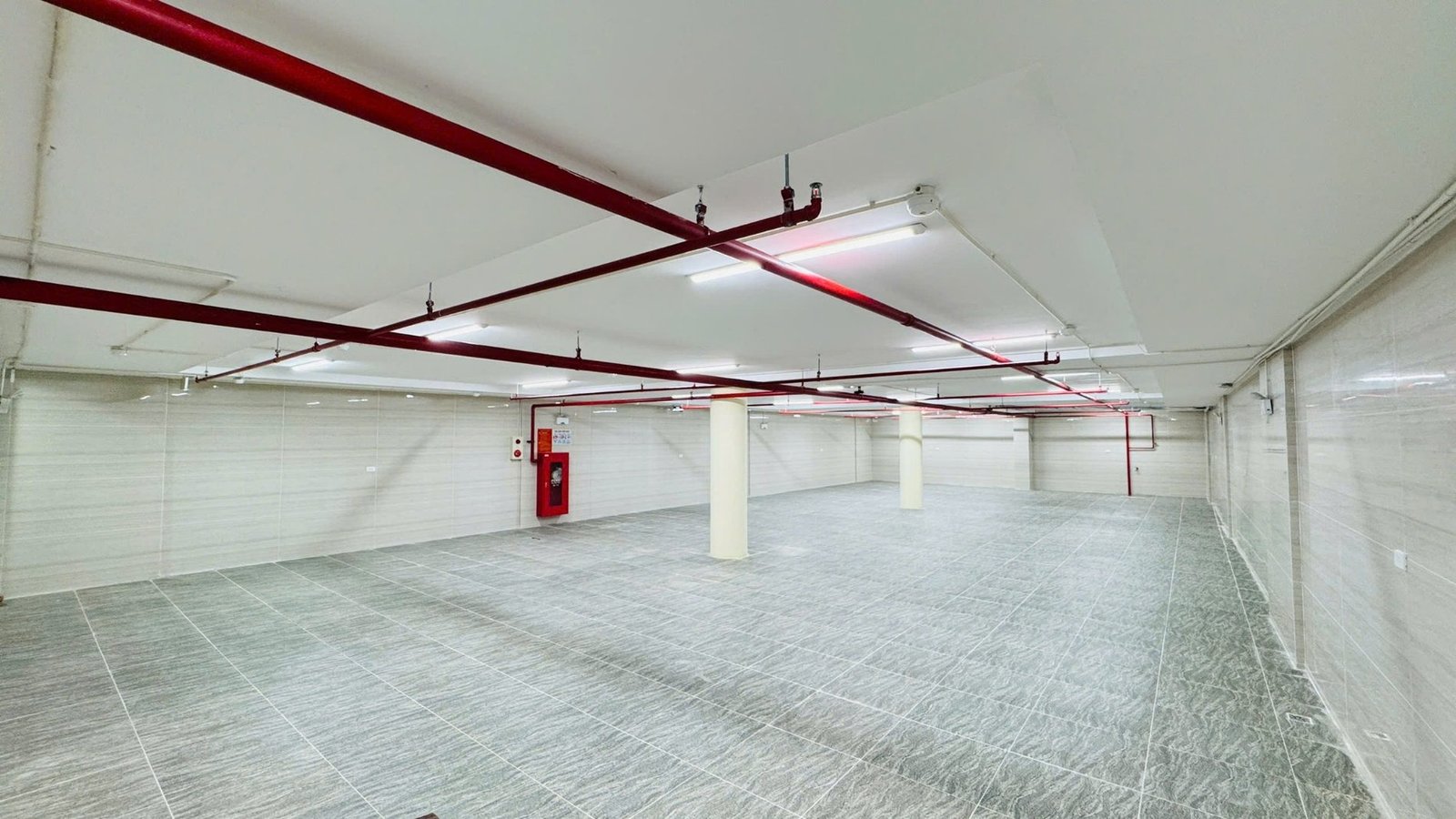 Bán tòa văn phòng mặt phố phường Yên Hòa 360m2, 10 tầng, mt12m giá hơn 300 tỷ Thông sàn – media 2