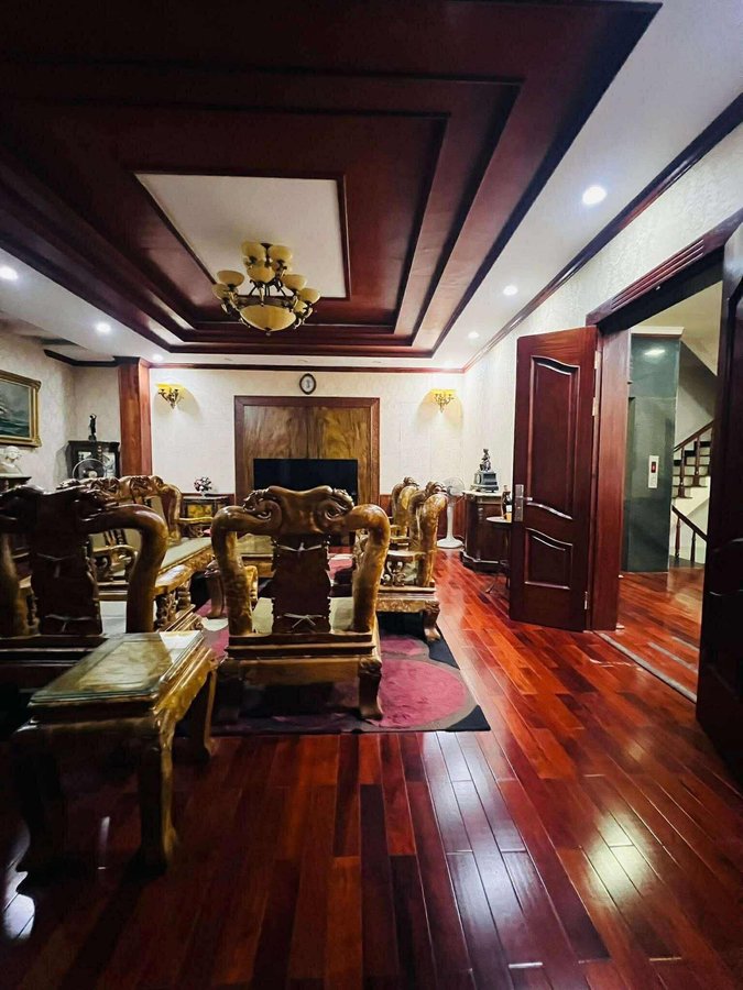 Bán nhà đường Huỳnh Thúc Kháng lô góc 7 tầng thang máy 75m2, mt 8m giá hơn 40 tỷ – media 2