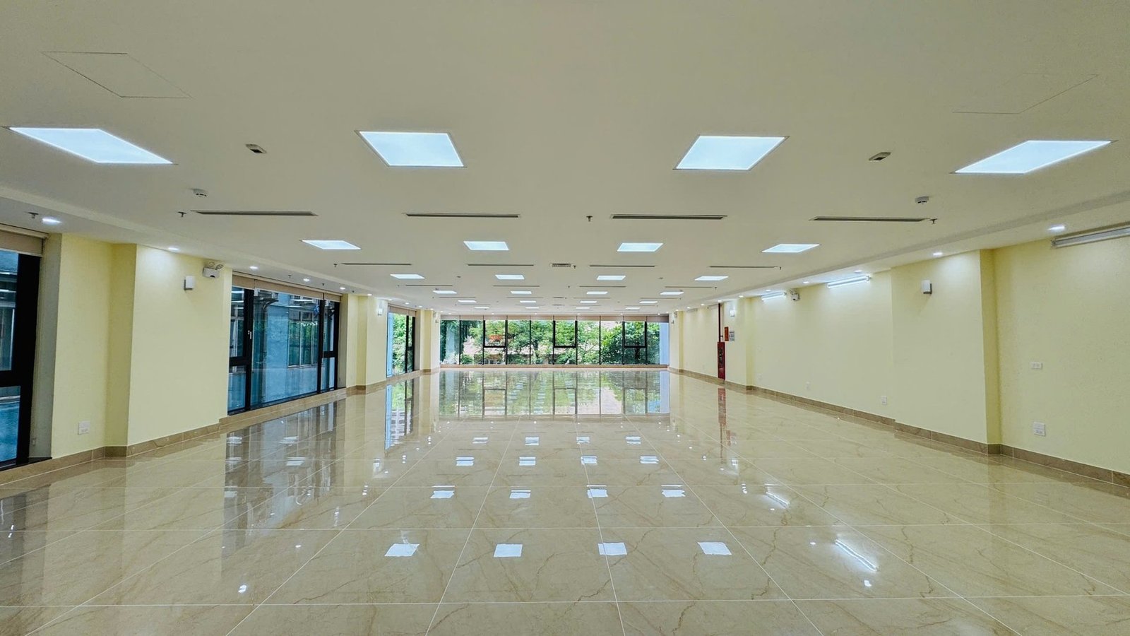 Bán tòa văn phòng mặt phố phường Yên Hòa 360m2, 10 tầng, mt12m giá hơn 300 tỷ Thông sàn – media 9