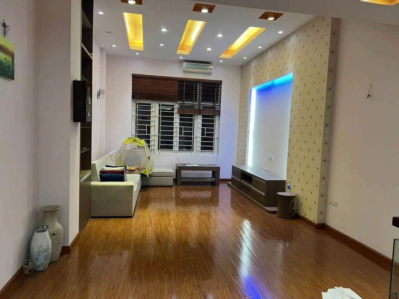 Cho thuê nhà Xuân Đỉnh 5 tầng ,4pn, giá 15tr/ tháng – media 4
