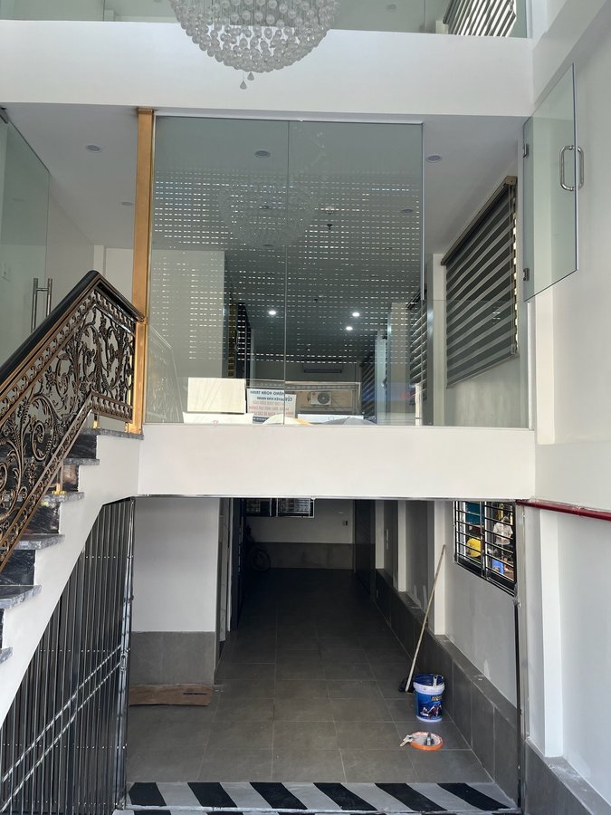 Bán nhà 8 tầng mặt phố kinh doanh đường La Thành nội thất mới ở kinh doanh giá rẻ nhất thời điểm – media 10
