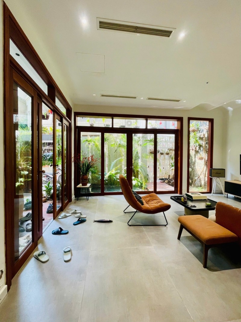 Bán BT nhà vườn 130m2, phố Linh Lang 4 tầng mt11m , hơn 50 tỷ CTL – media 7
